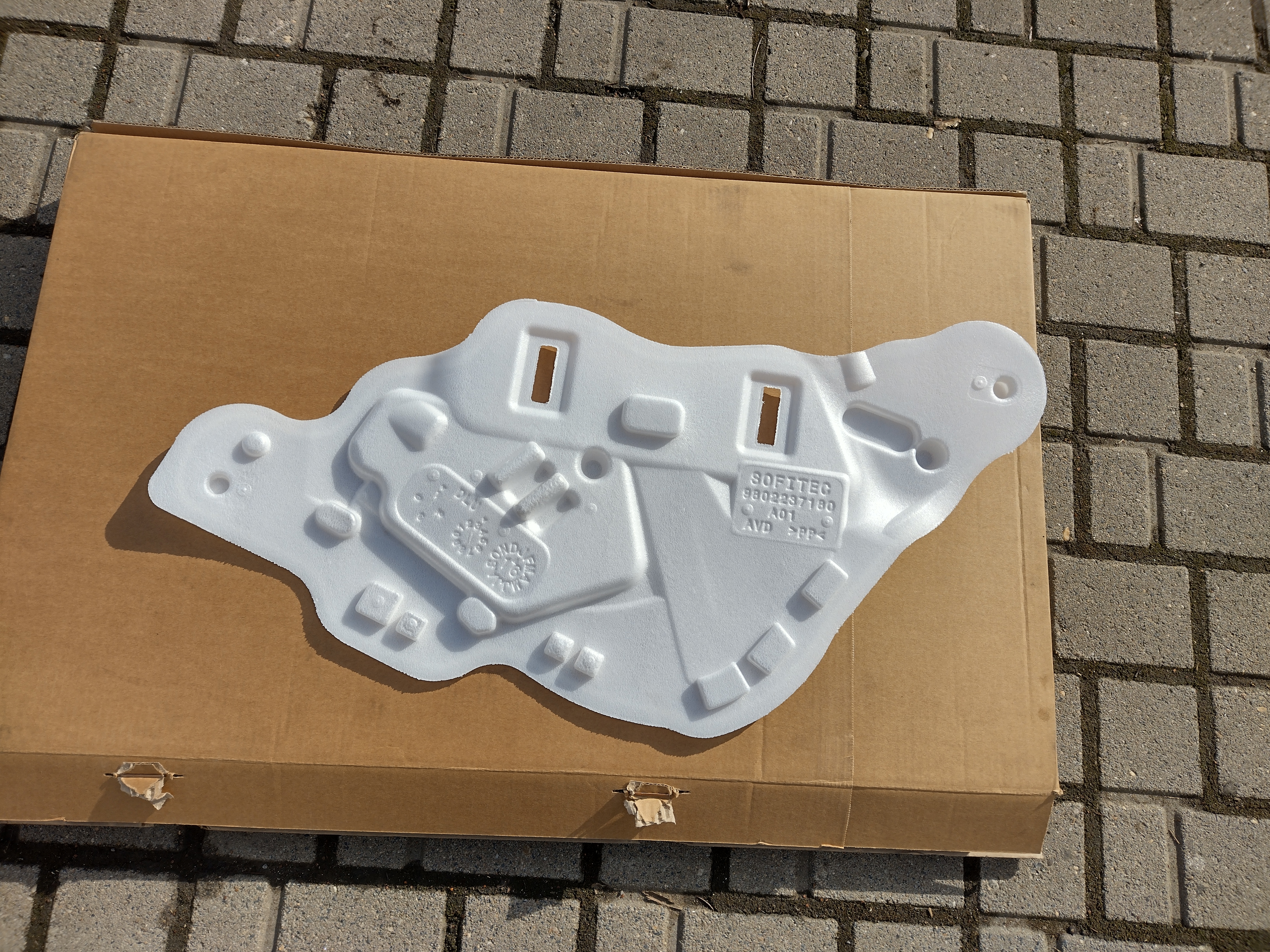 Original Peugeot 208 2008 Abdichtfüllung, Dämmung vorne rechts 9802237180 NEU NOS NEW