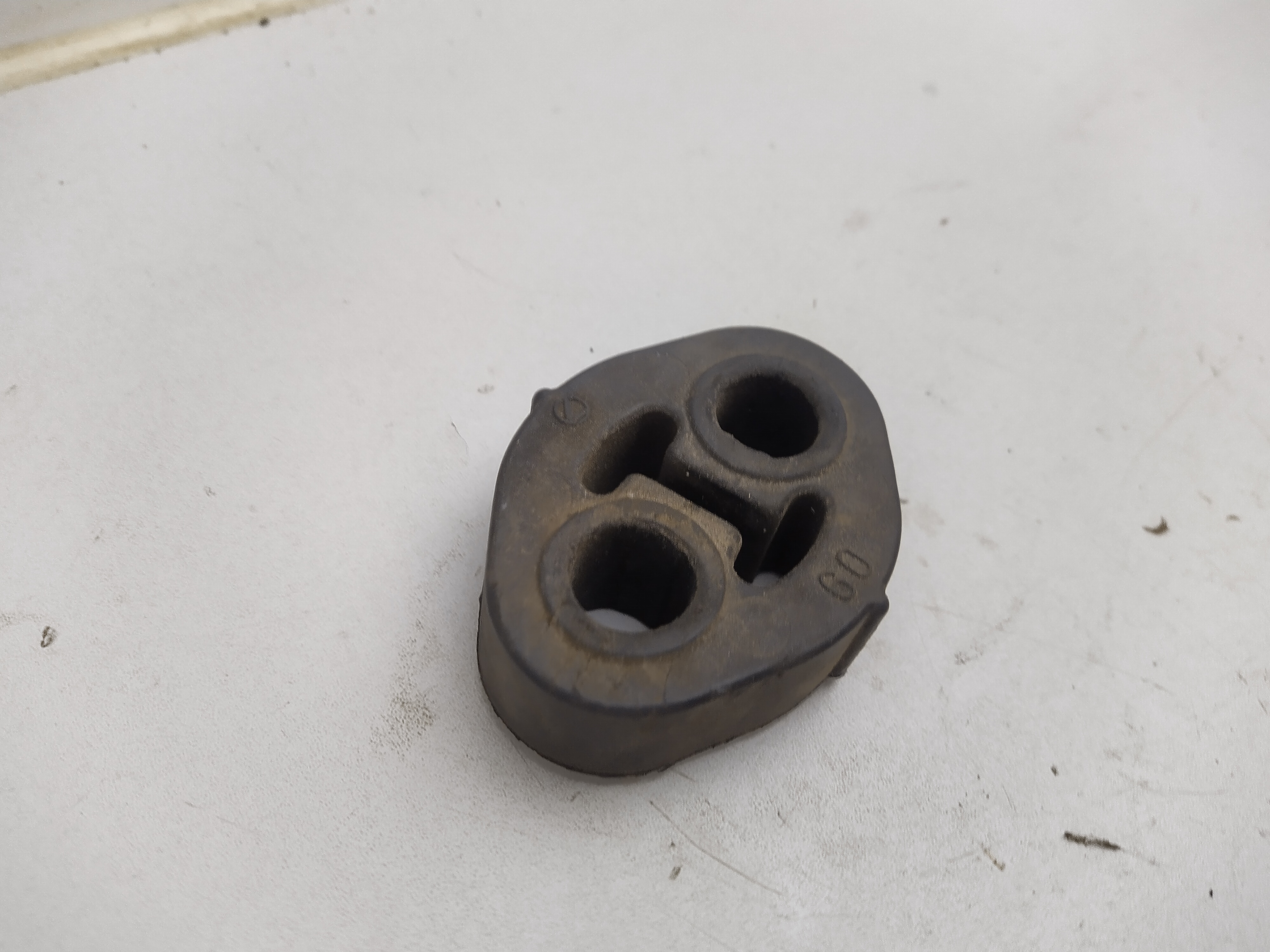 Auspuffgummi Auspuffhalter passend für Subaru Impreza / Legacy / Forester