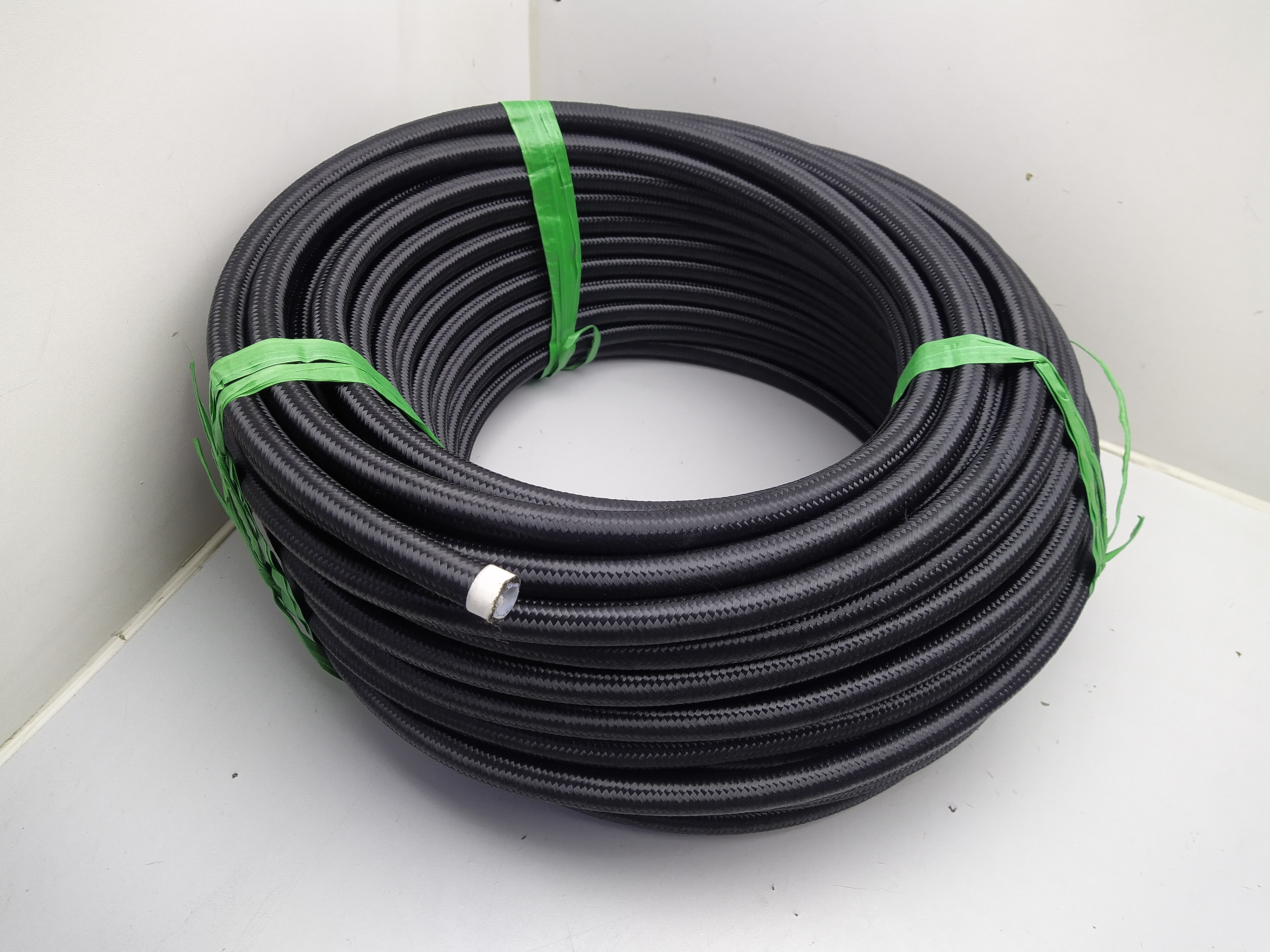 Dash 10 AN10 10 AN PTFE Hydraulikschlauch Stahlflexleitung nylonummantelt SCHWARZ