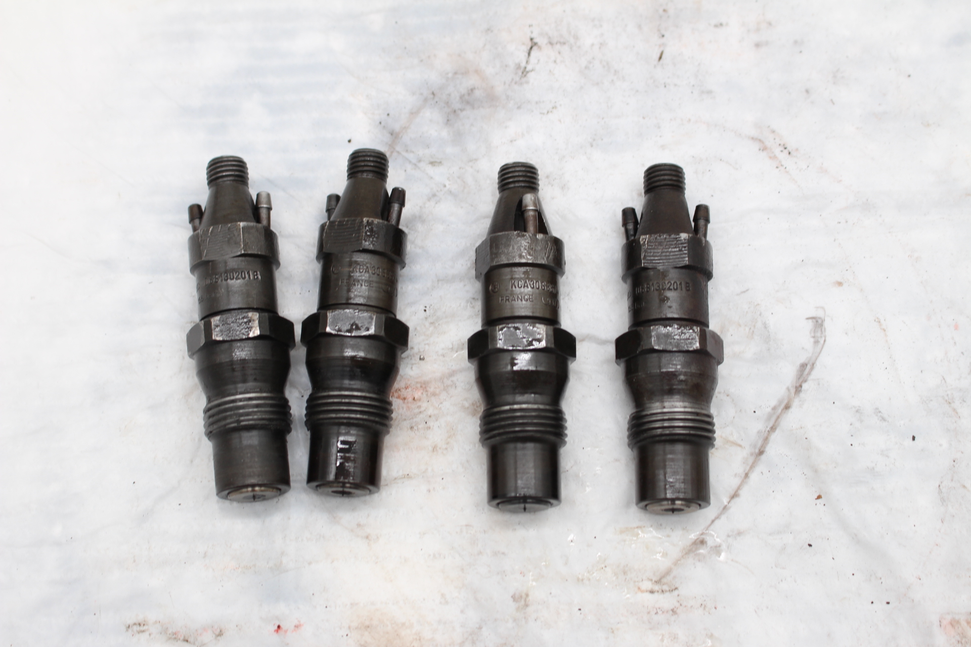 Einspritzdüsen Bosch KCA30S36/4 passend für VW T3 1.6 TD gebraucht