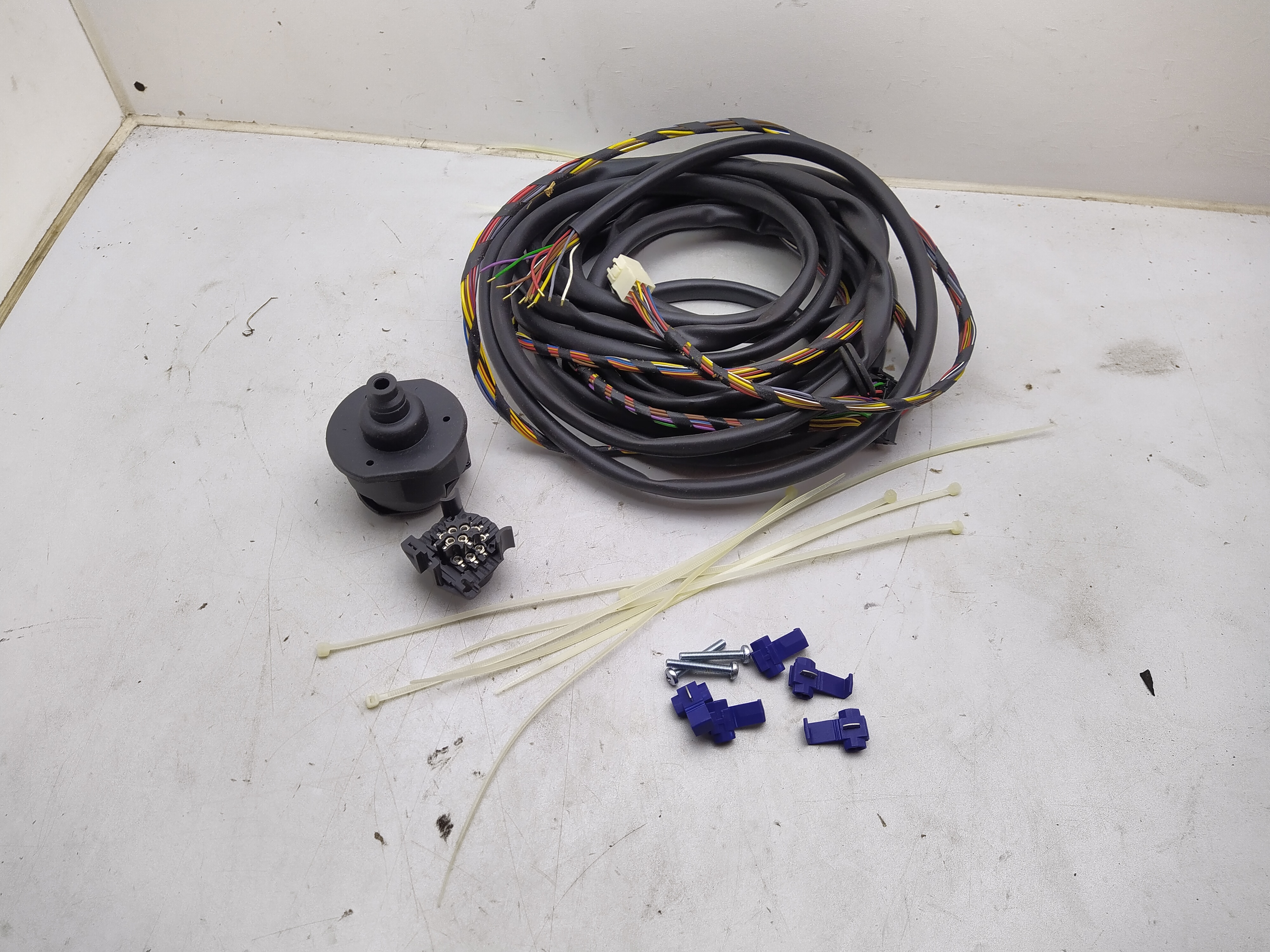 Kabelbaum Anhängerkupplung Citroen Peugeot 13 pol 99412N