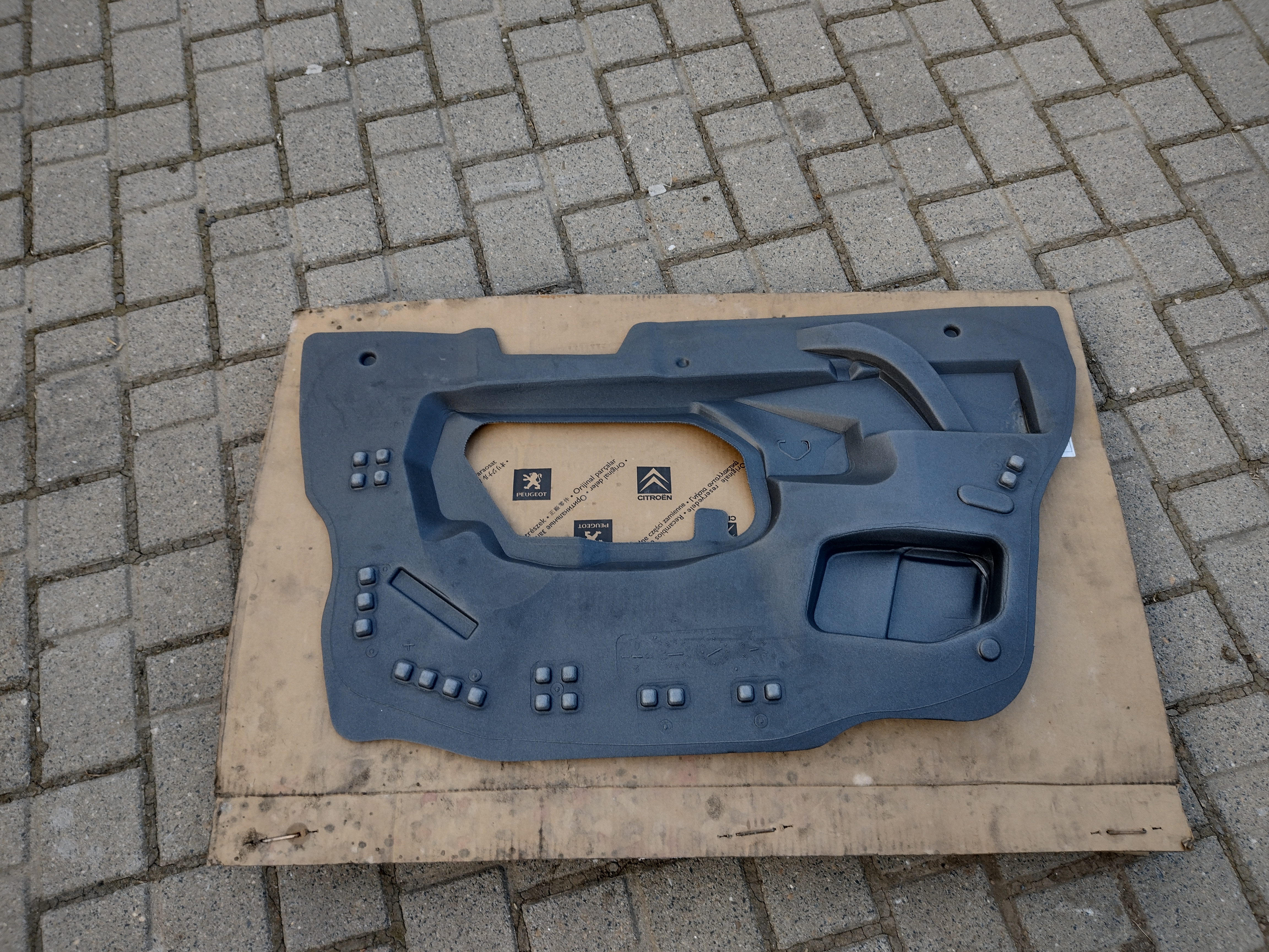 Peugeot 307 Abdichtfüllung, Dämmung vorne rechts 9365W1 NEU NOS NEW OEM