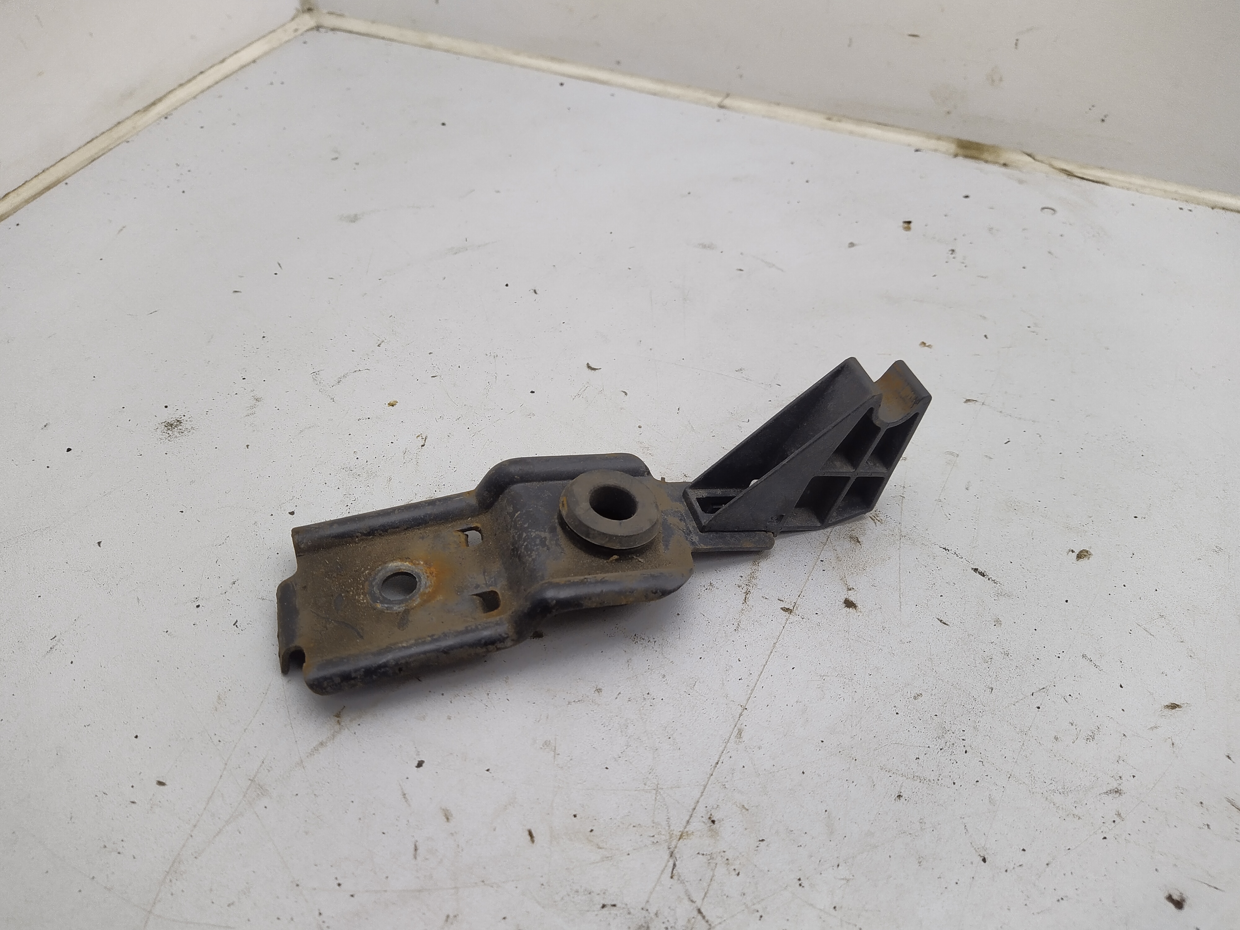 Kühlerhalter Haubenstabhalter für SUBARU Forester SG Kühlerhalter Haubenstabhalter für SUBARU Forester SG