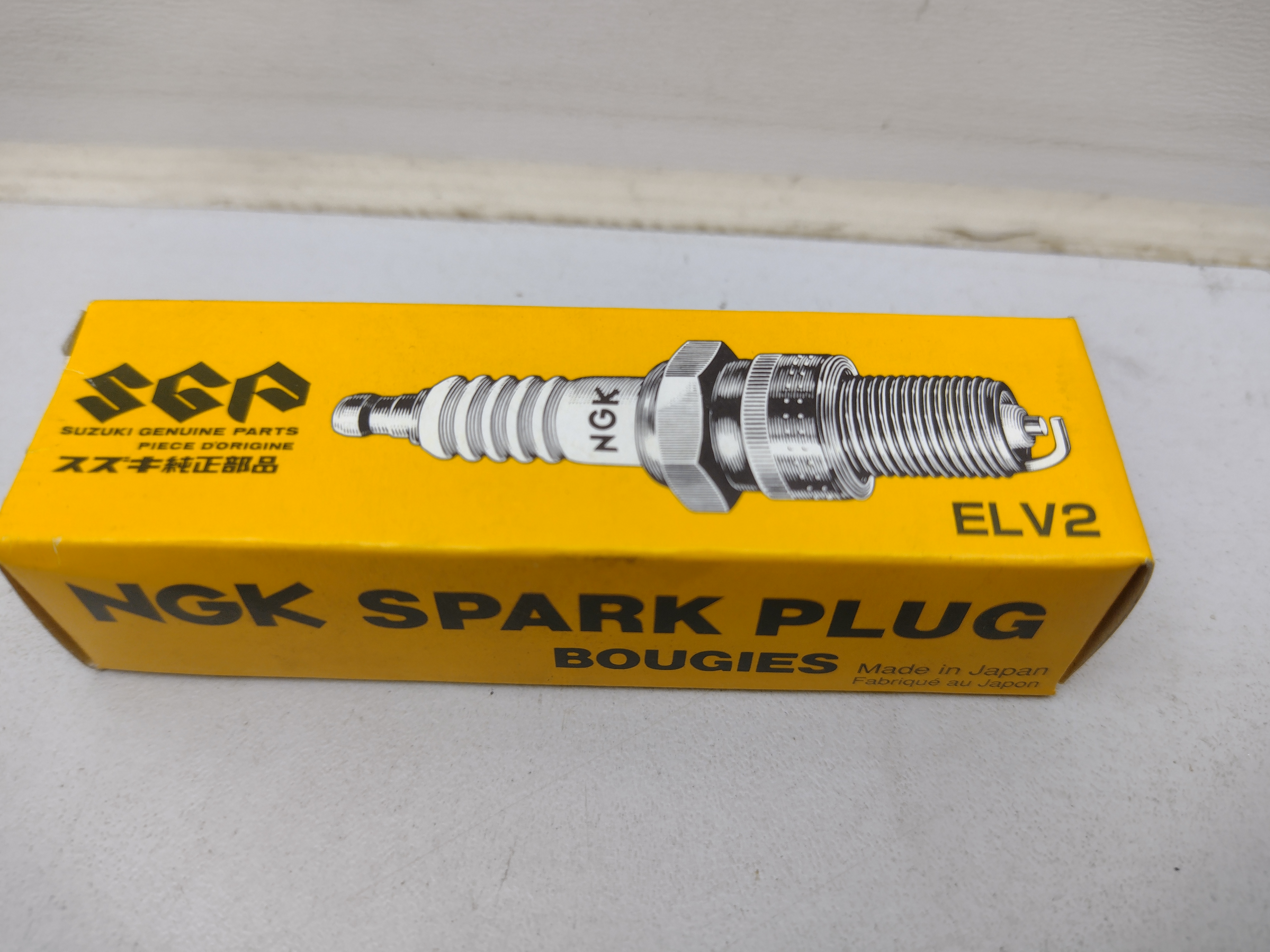 SUZUKI 0948200550 NGK IFR6J1 Zündkerze für Subaru und SUZUKI