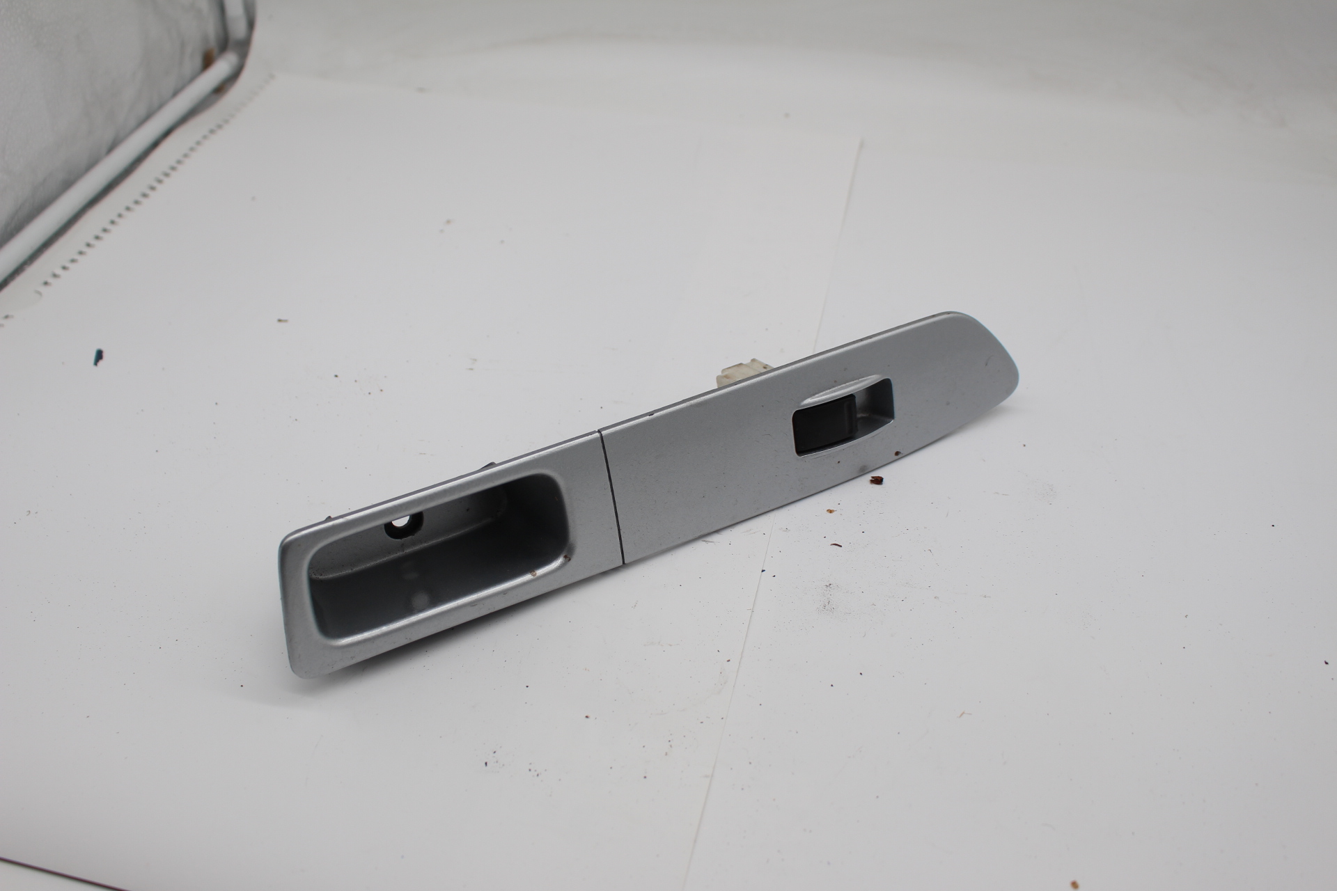 Fensterheber Schalter Ablage vorne links silber für Subaru Impreza WRX GD GG 01-04 RHD