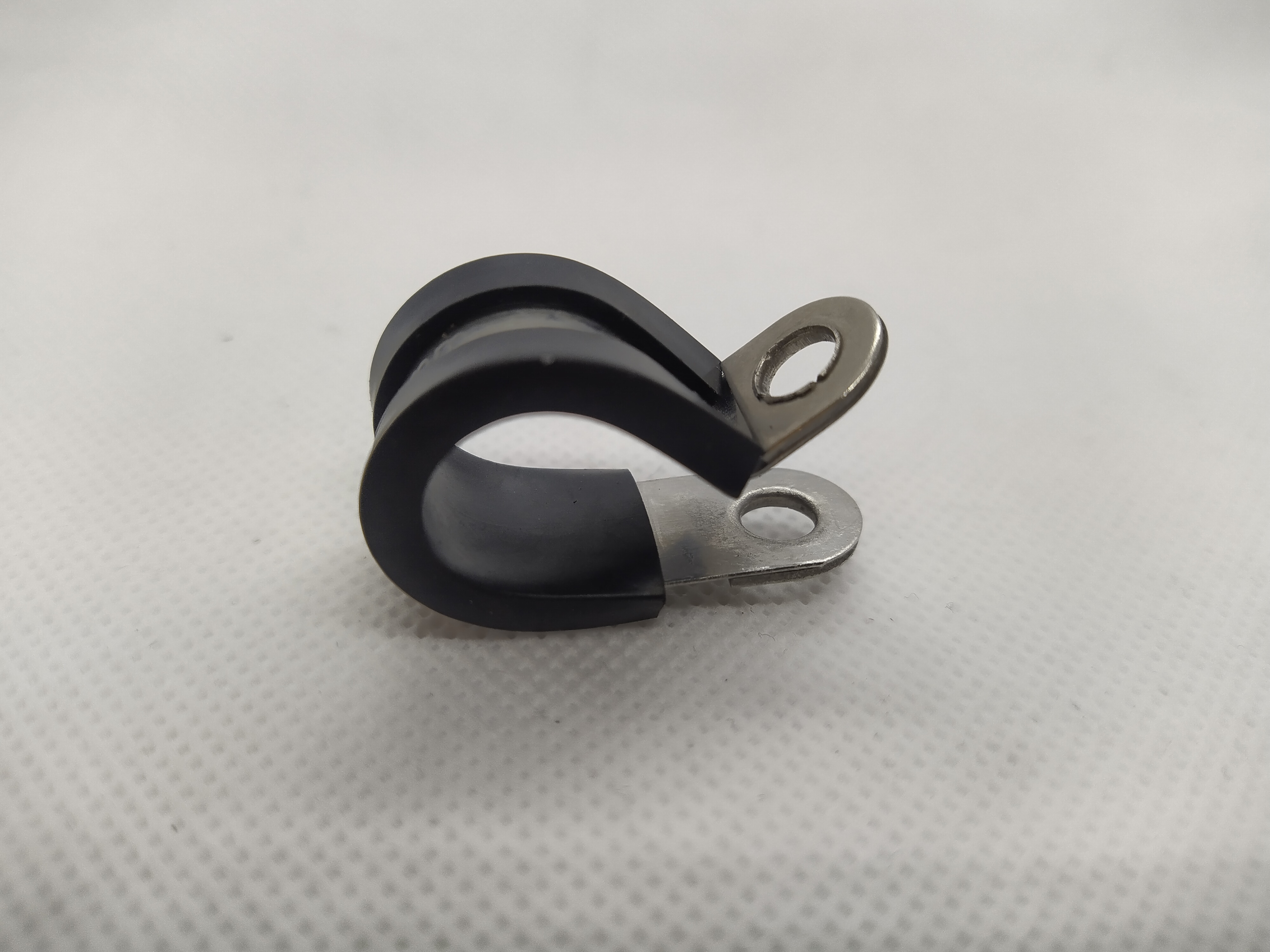 13mm gepolsterte Schlauchbefestigungsschlaufe Schlauchklemme aus Edelstahl V2A