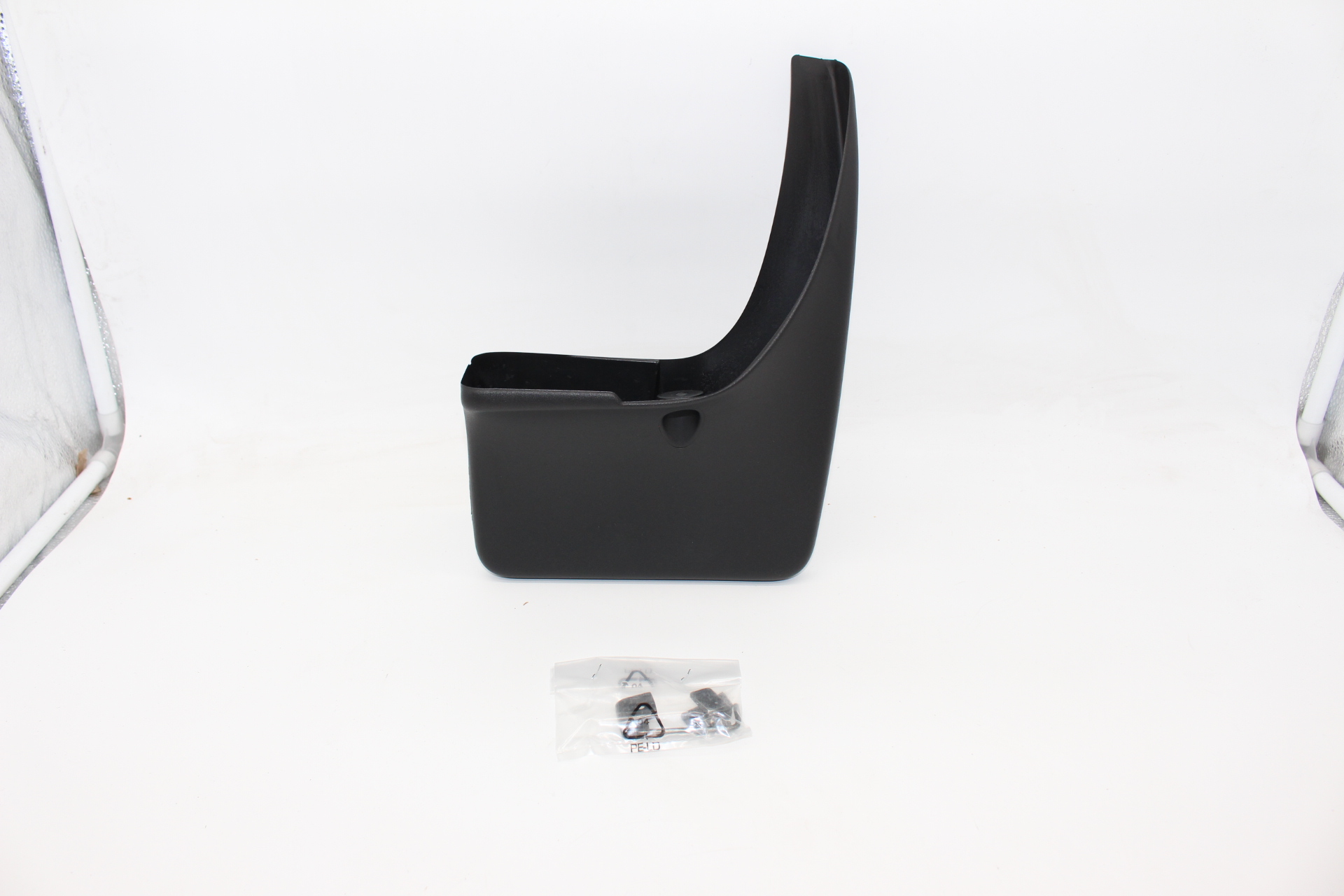 Peugeot 206 Schmutzfänger Mudflap Hinten Recht 8530P1 NEU NOS NEW OEM