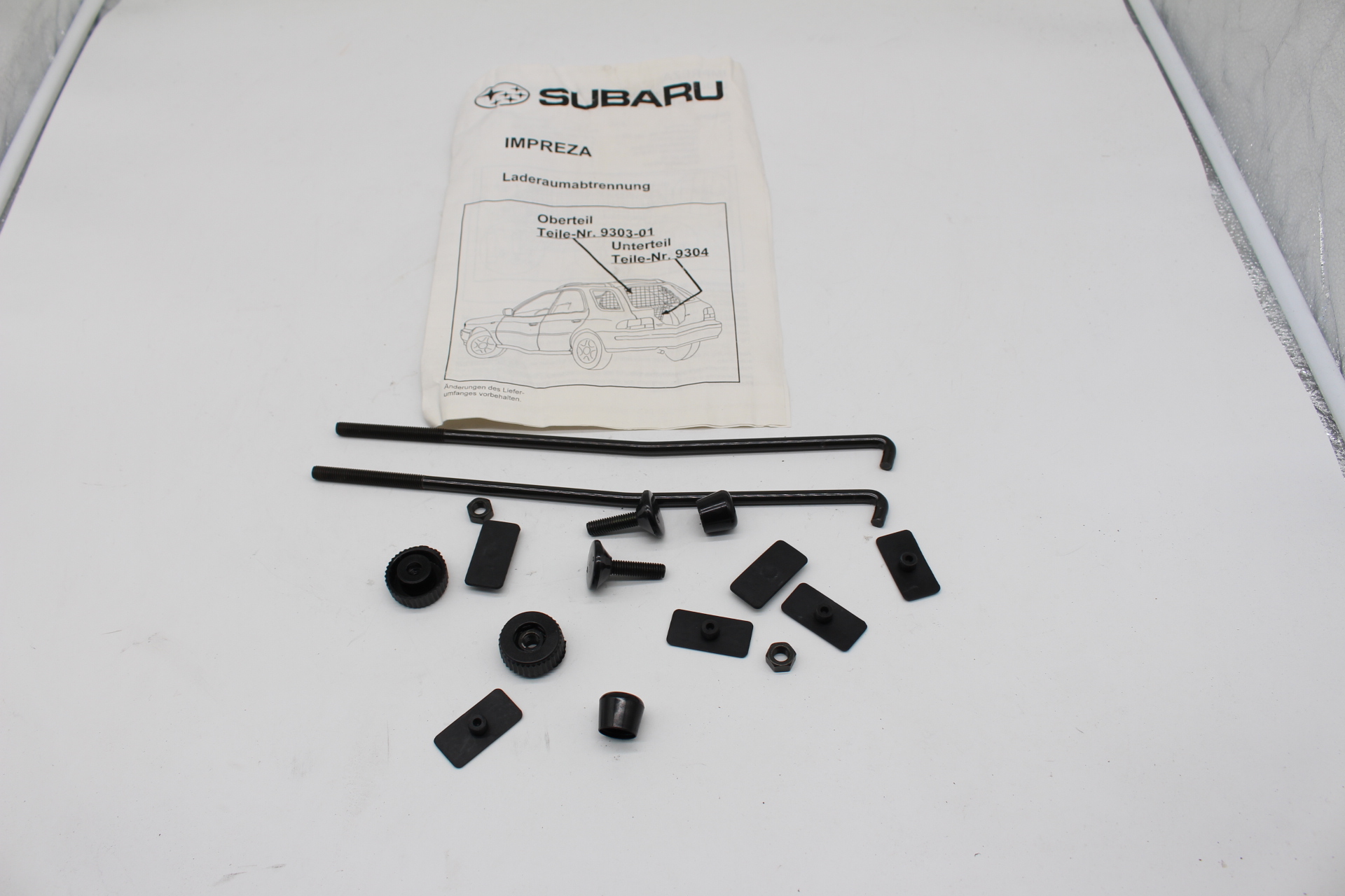 Montageset für Laderaumabtrennung für Subaru Impreza GF GF8 93-00