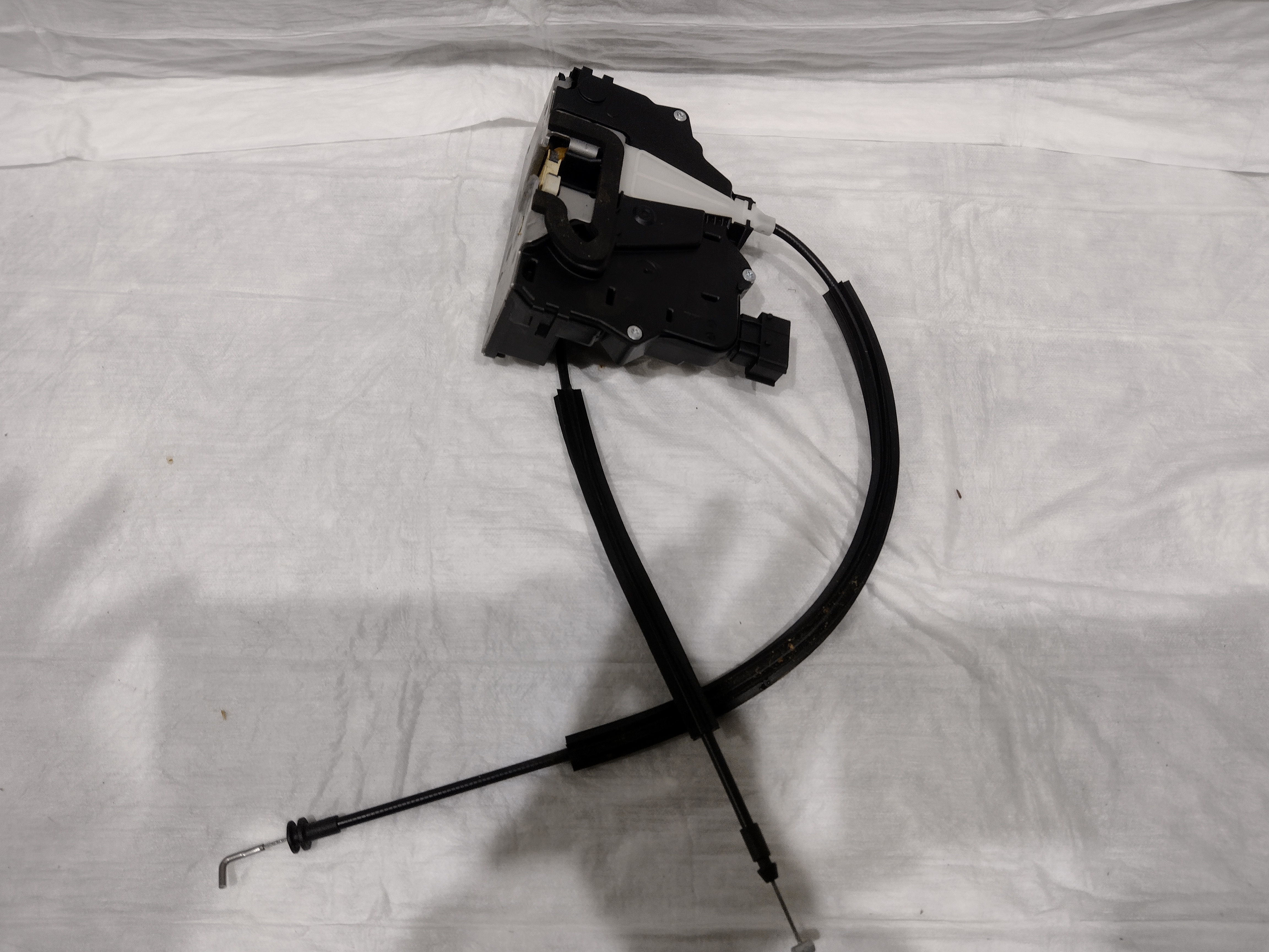 Peugeot Boxer / Citroen Jumper Fiat Ducato Türschloss vorne rechts 9136Z5 NEU NOS NEW