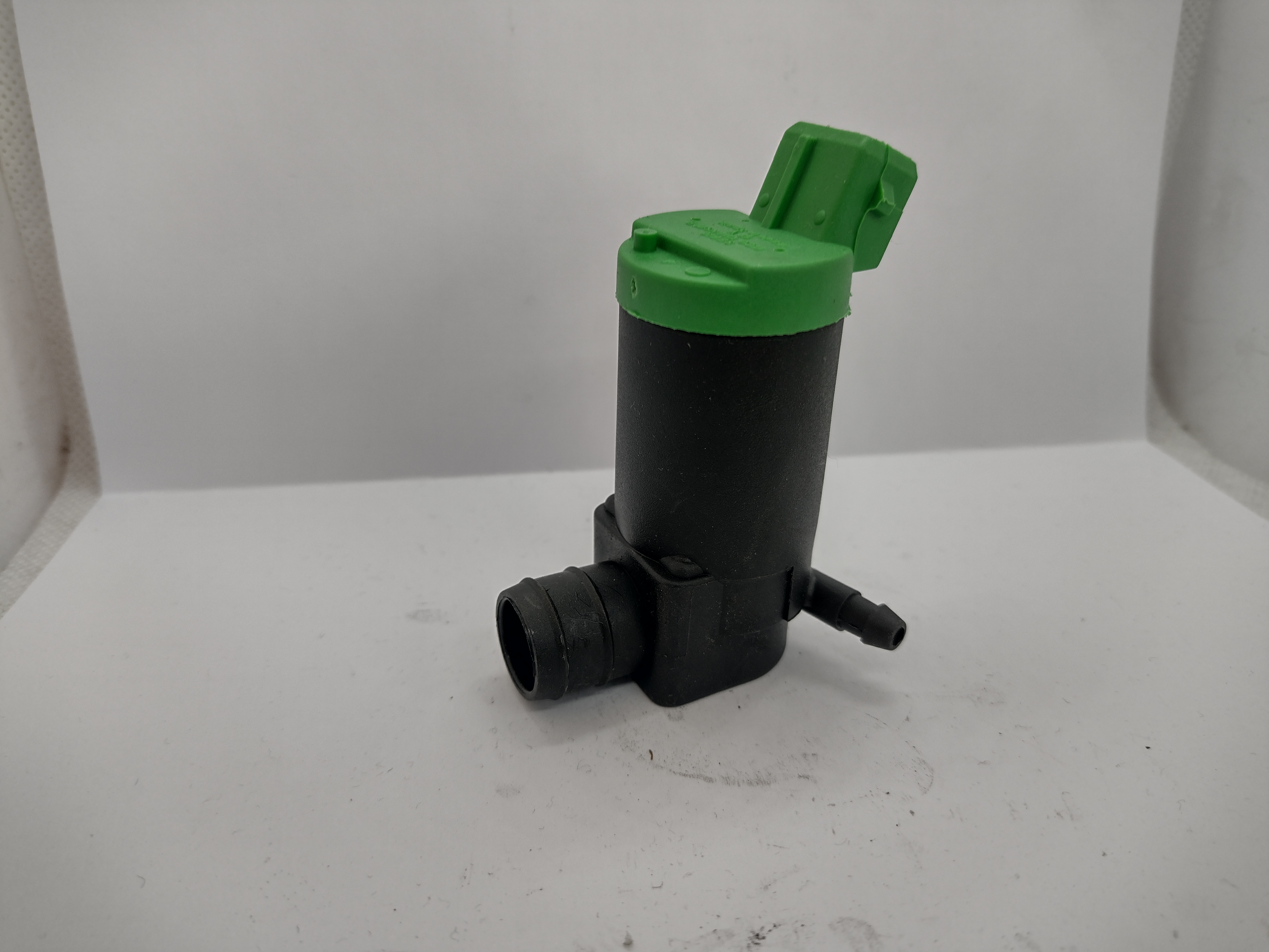 Peugeot / Citroen Waschwasserpumpe, Scheibenreinigung 643458 NEU NOS NEW OEM