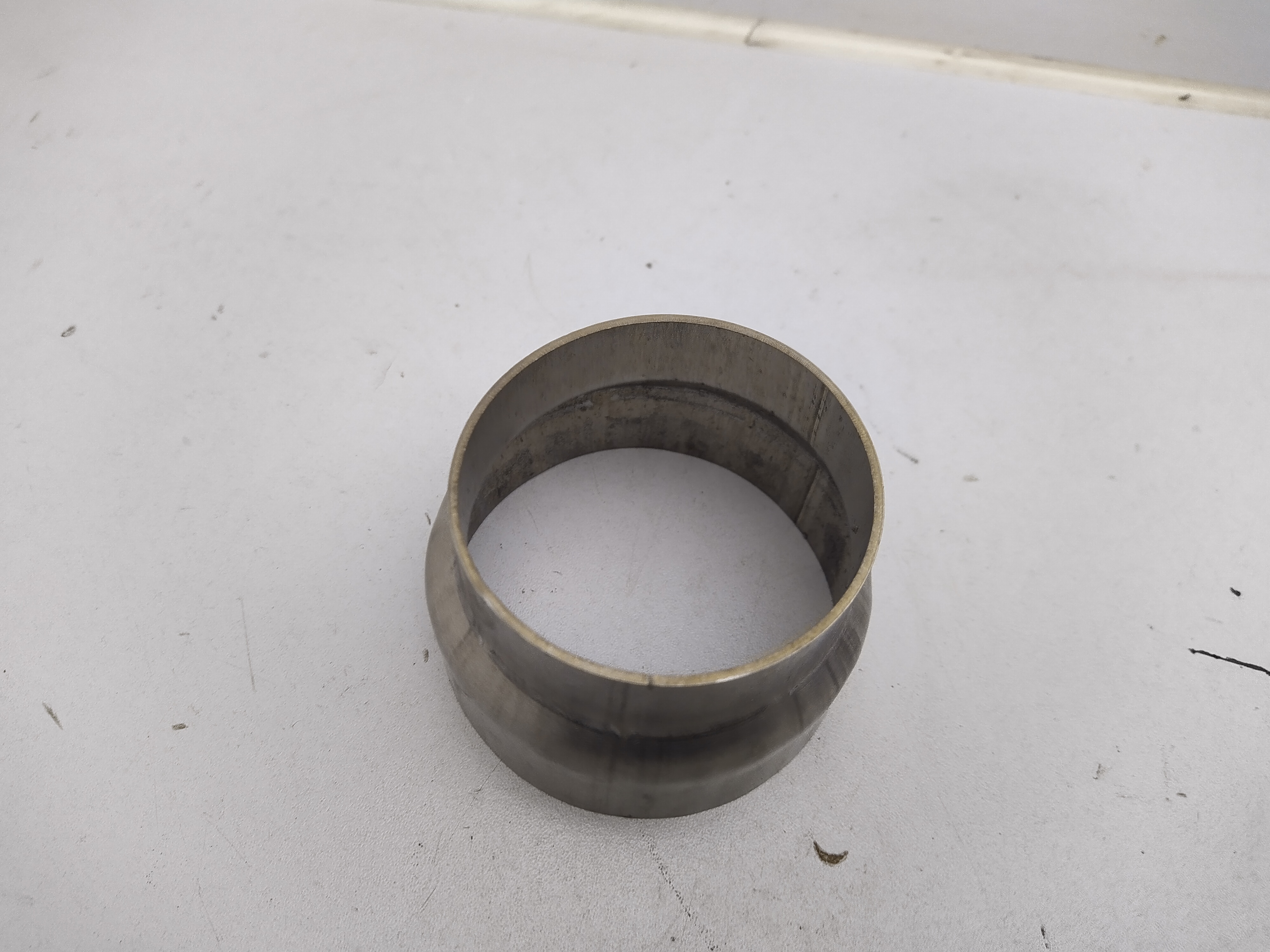 Edelstahl Reduzierung / Edelstahlreduzierer 63mm auf 76mm / 2.5" auf  3"