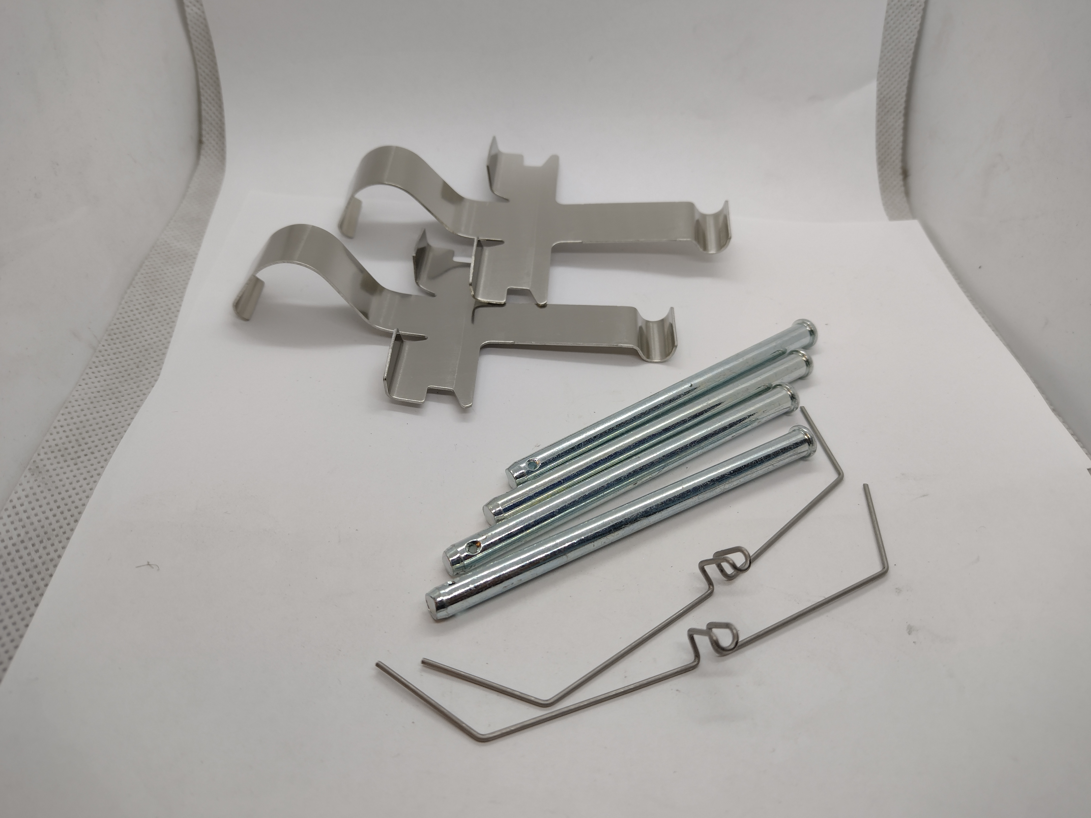 Montagesatz Zubehörsatz 4 Kolben Bremsanlage für Subaru Impreza WRX