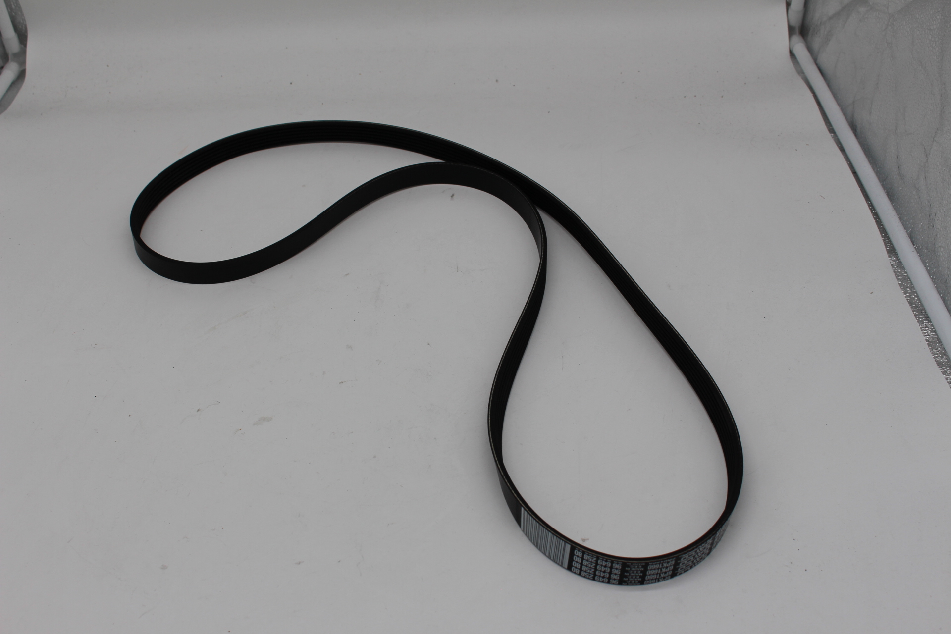 Peugeot / Citroen Keilrippenriemen 6PK1660 5750YY 9664925880 NEU NOS NEW OEM