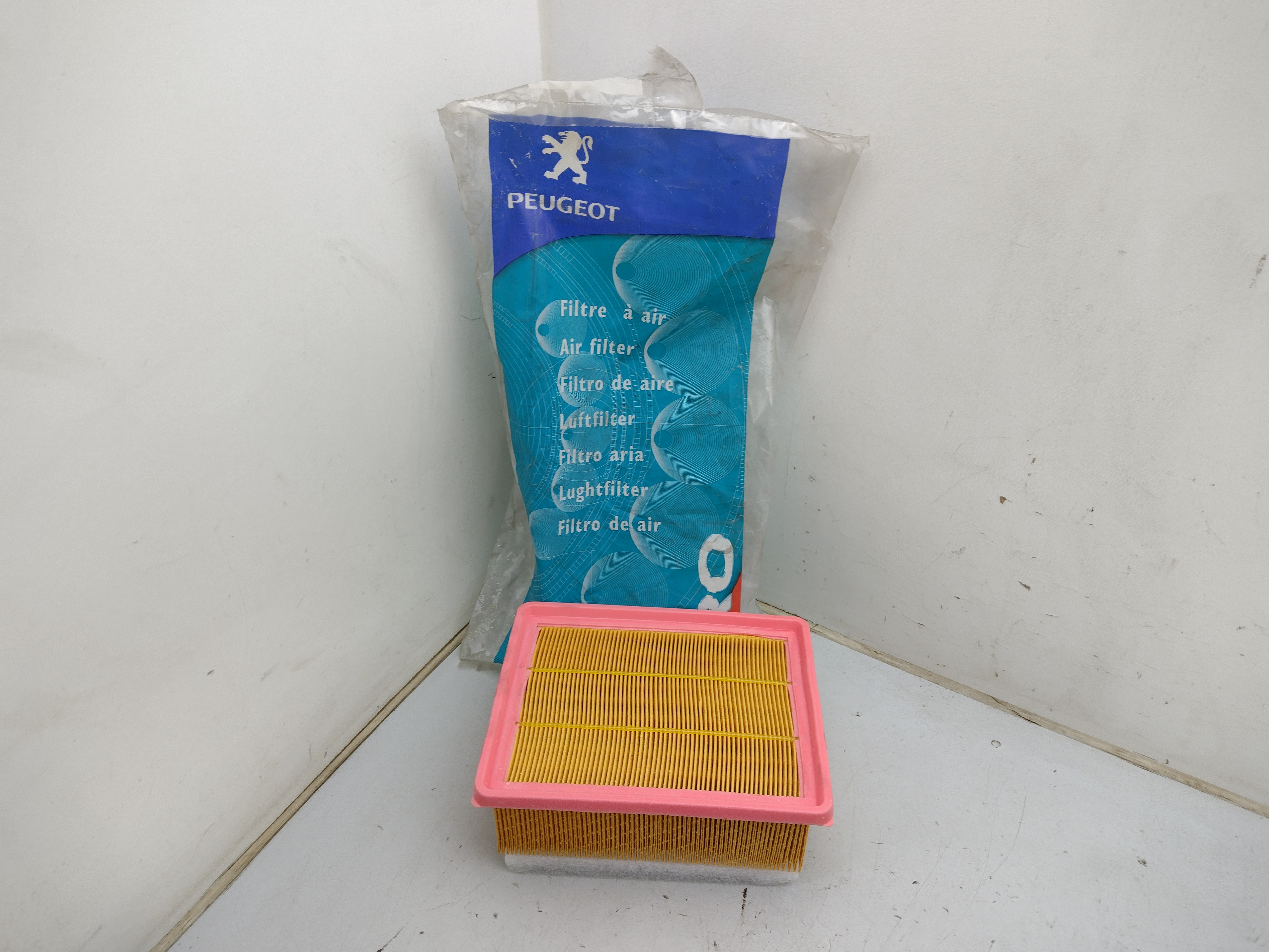 Peugeot / Citroen Luftfilter für Berlingen / Partner 1444CA NEU NOS NEW