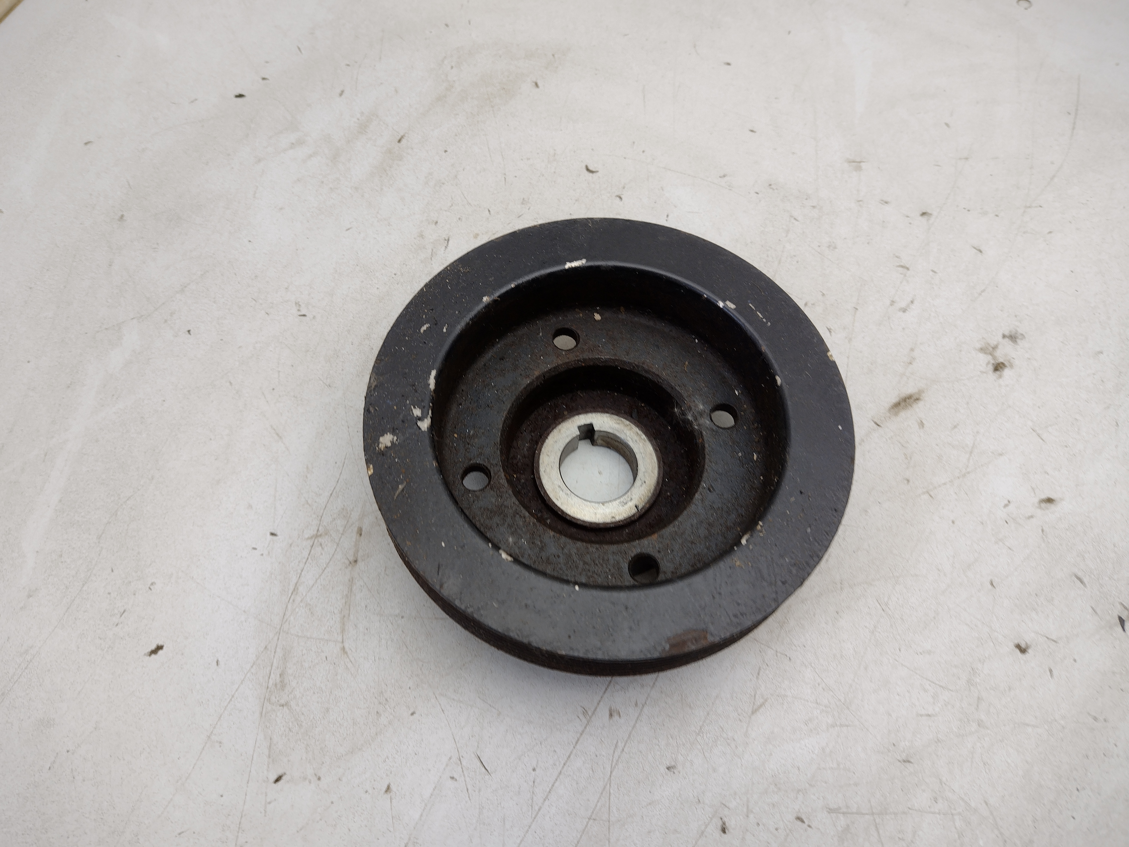 Riemenscheibe  von Subaru Outback H6 EZ30D BE BH