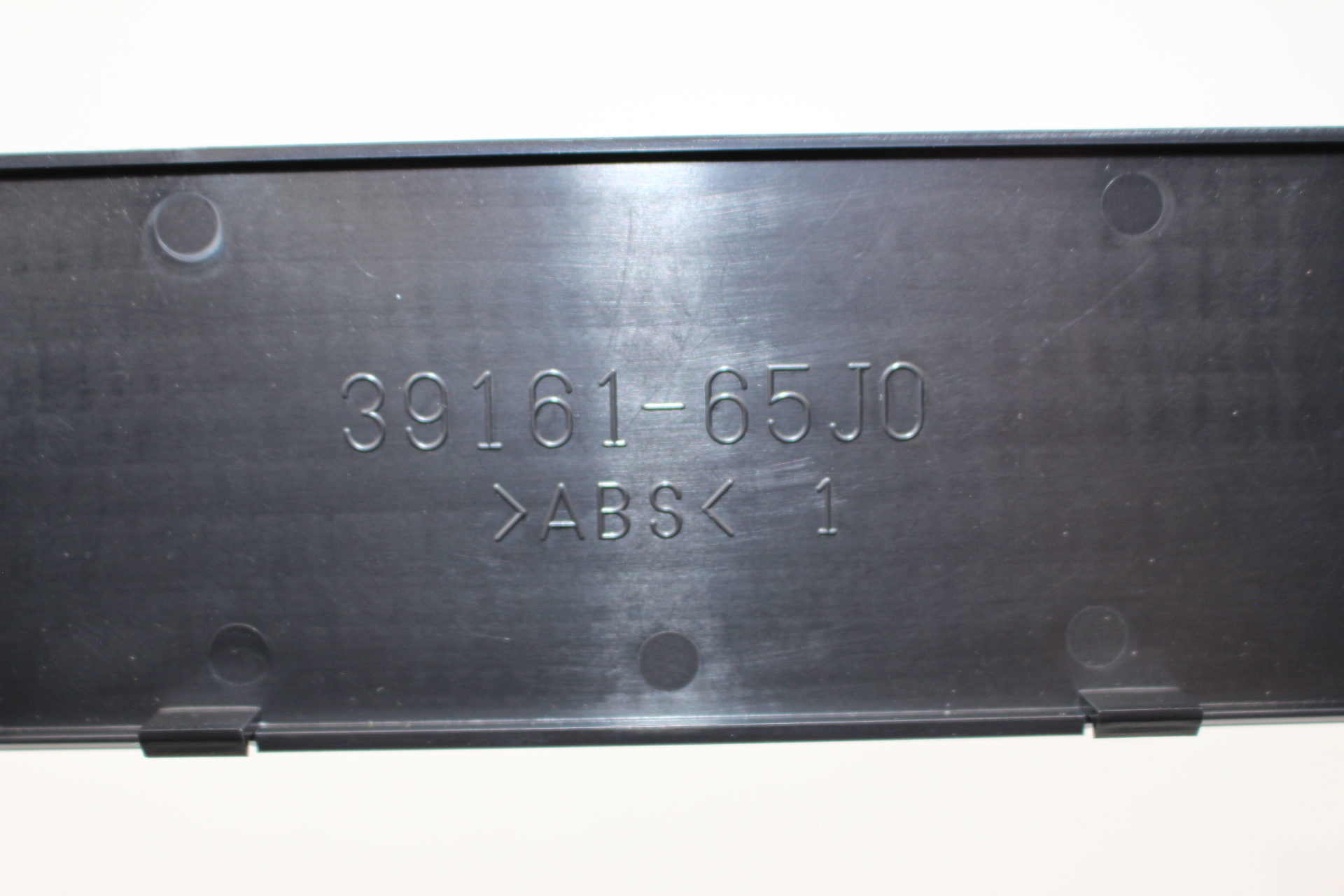 Abdeckung Handschuhfach 39161-65J00 für SUZUKI GRAND VITARA II (JT, TE, TD) NEU NOS 