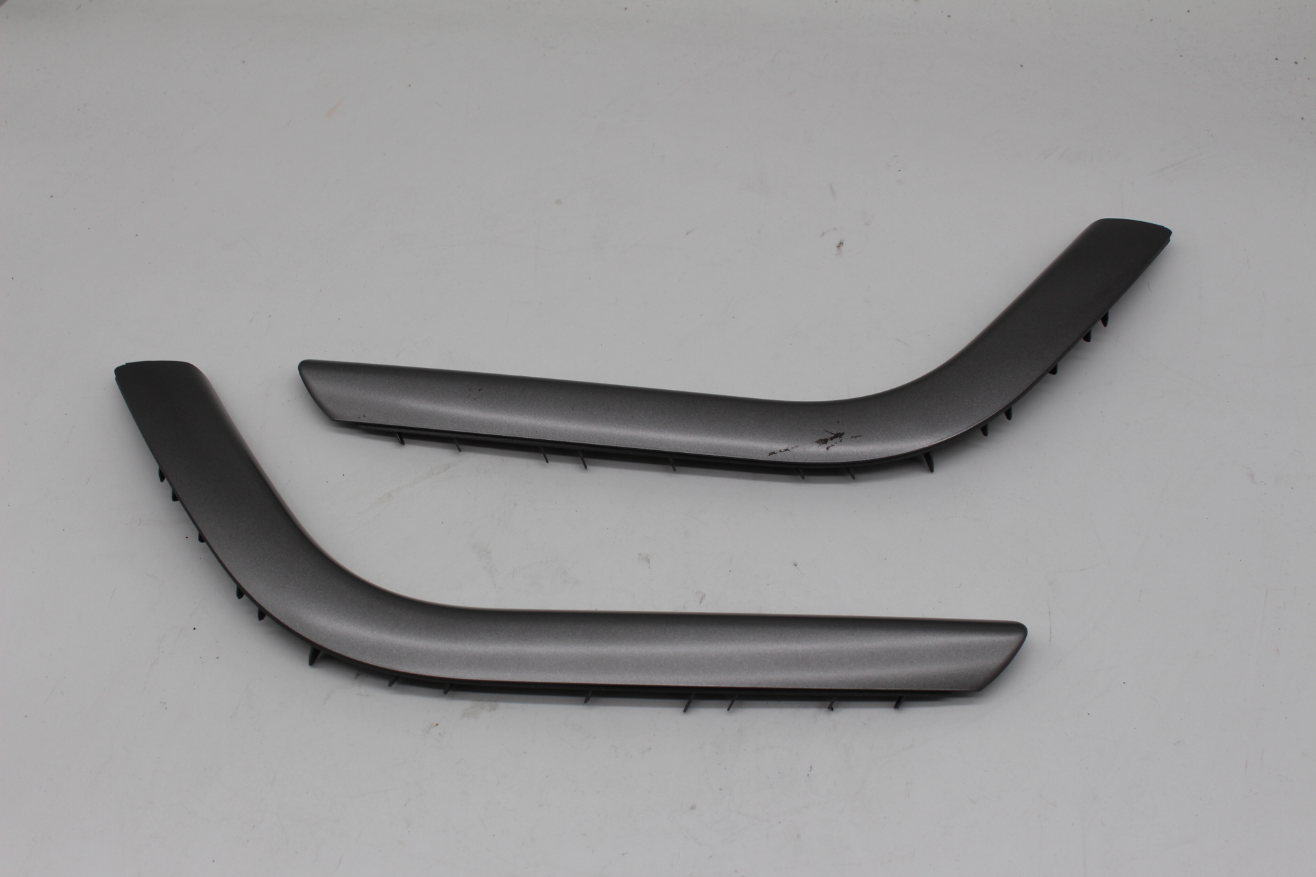 Peugeot Peugeot SATZ ZIERSTÜCK 9342T1 NEU NOS NEW OEM